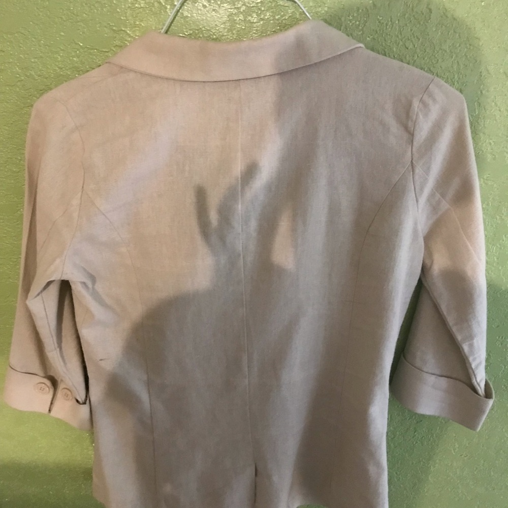 Blazer - Picture 2 of 3